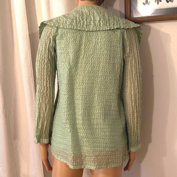 Fenini Women's Size Small Green Cotton Tank and Long Sleeve Button up Top Set - Picture 3 of 15